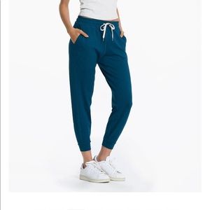 Vuori Performance Joggers